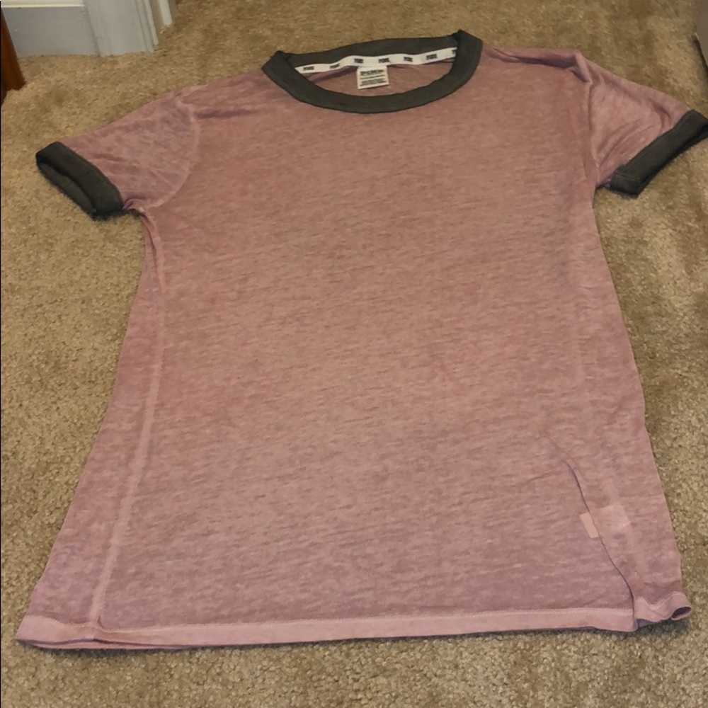 Basic pink and grey crew neck t-shirt